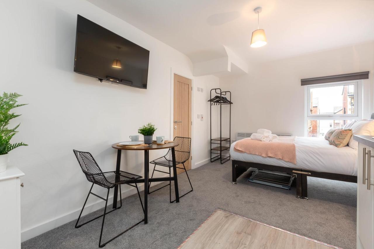 Charles Alexander Short Stay - Charnley House Apartments Blackpool Eksteriør bilde