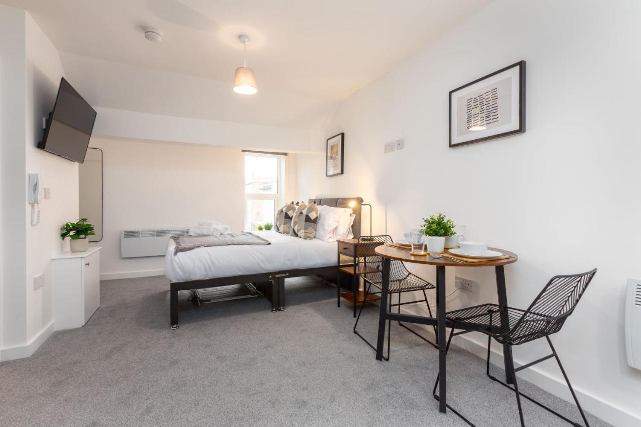 Charles Alexander Short Stay - Charnley House Apartments Blackpool Eksteriør bilde