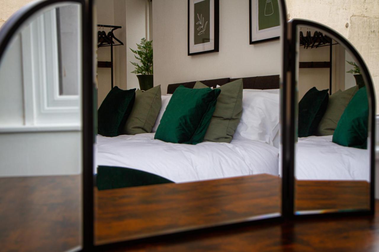 Charles Alexander Short Stay - Charnley House Apartments Blackpool Eksteriør bilde